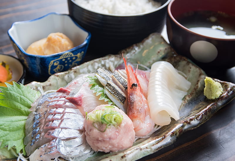 お刺身定食